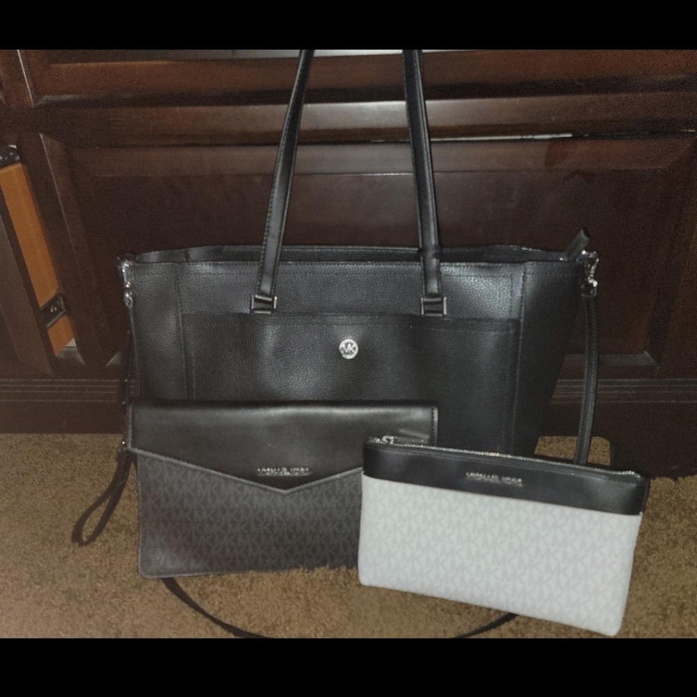 Michael kors maisie black